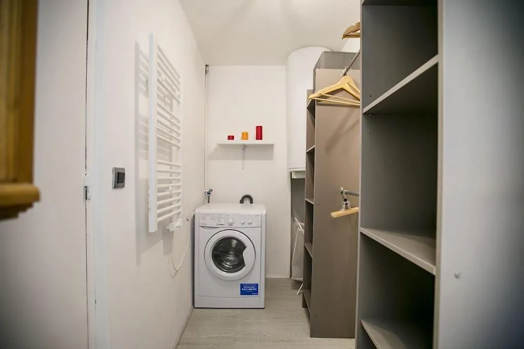 Studio In Heart Of Montmartre Sacre Coeur